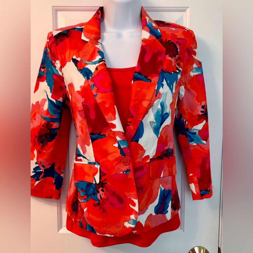 89th & Madison Red, Orange, Hot Pink and Blue Floral Blazer